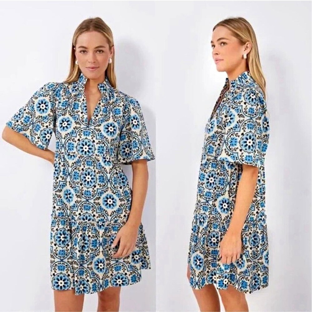 Tuckernuck Crawford Medallion Tiered Mini Dress Preppy Blue Gold XL Ruffle Neck